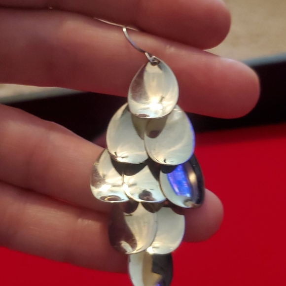 Earrings - Picture 5 of 5